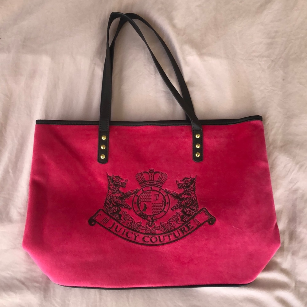 Juicy Couture 💞Hot Pink💞 Velour Purse!!👛